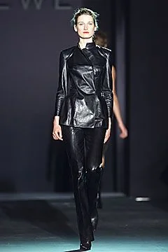 Look 18
